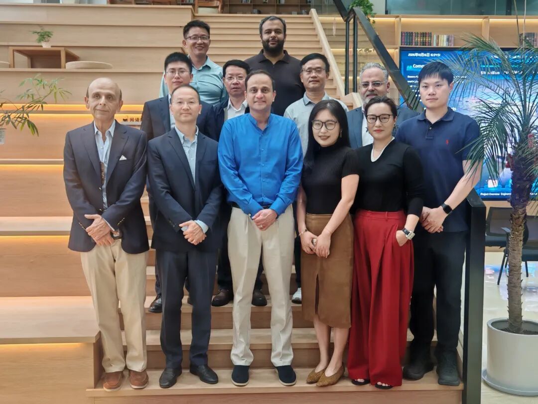 Últimos blogs de la empresa sobre El alcalde de Karachi visita Benenv para inspección e intercambio