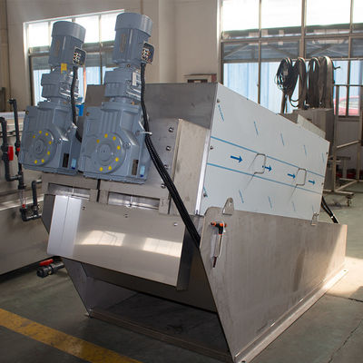 Máquina de desecación del disco de la fabricación de papel de tornillo del barro multi automático de la prensa