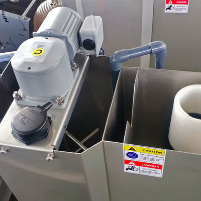 El disco multi inoxidable de la prensa de tornillo camina por el fango el equipo del espesamiento